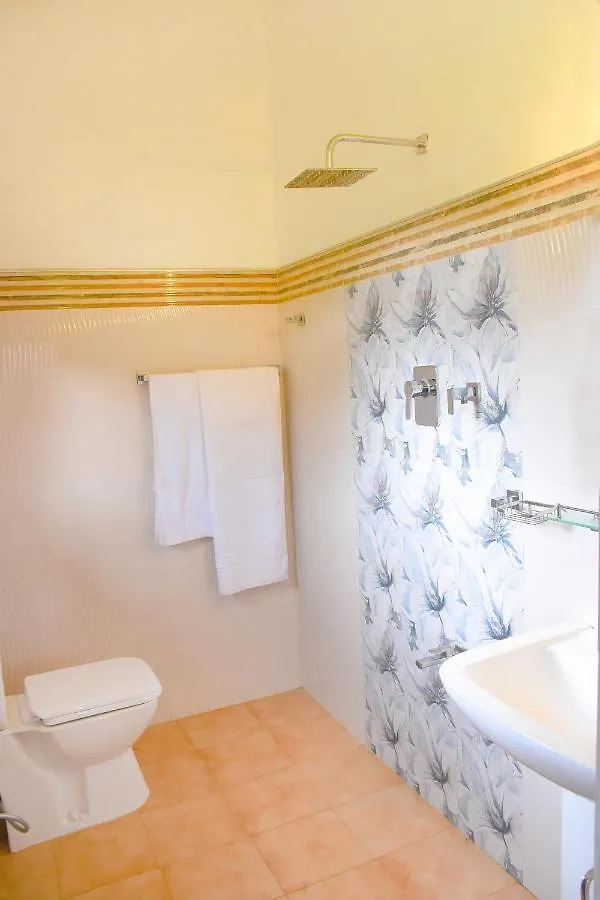 Rock Edge Residence Kandy